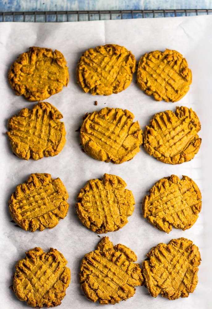 Low Carb Peanut Butter Cookies