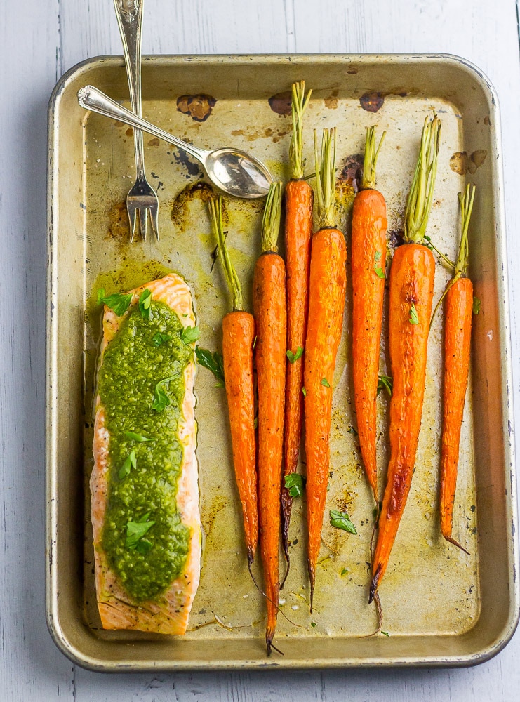 Keto friendly Pesto Salmon~IGNORE the carrots!