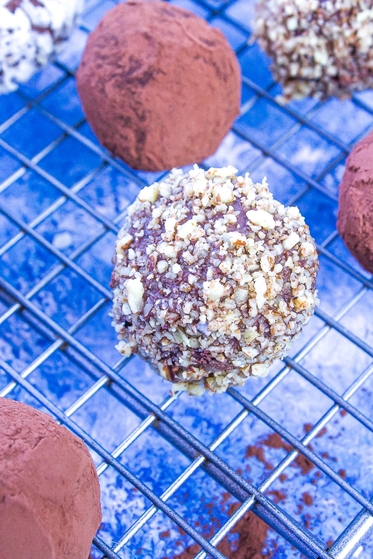 Keto Chocolate Truffles Super easy & elegant dessert!
